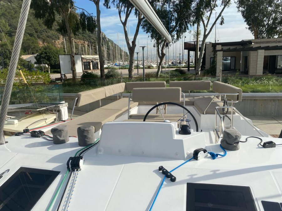 Photo #10 - Nautitech 46 Fly - 3 + 1 cab. (Penta 2) en Fethiye - 42576