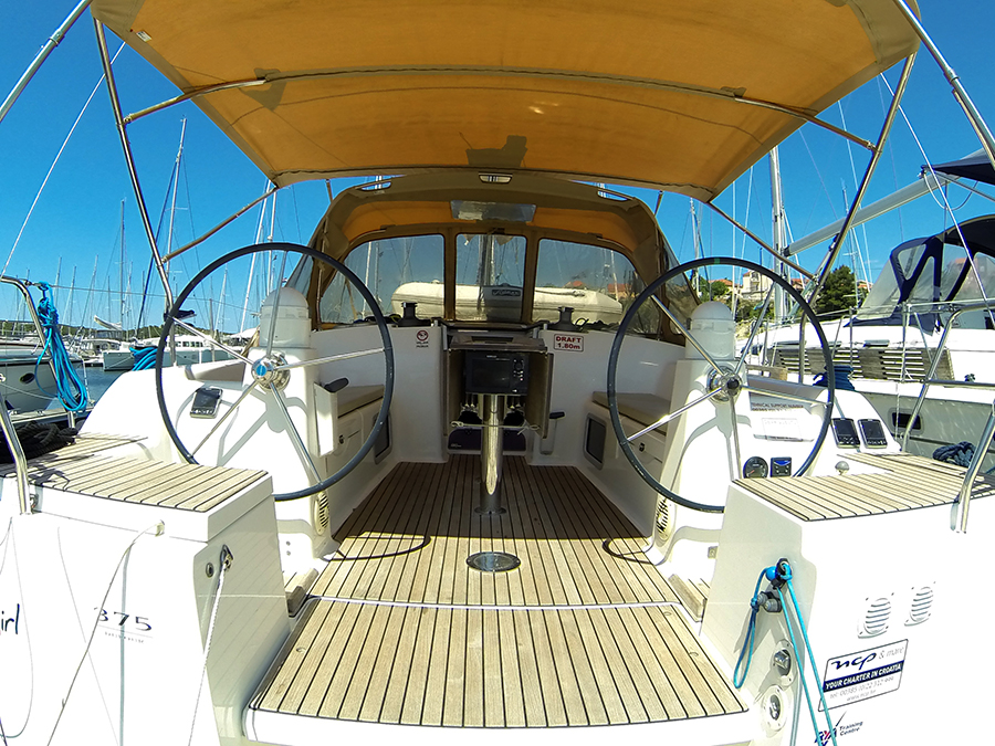 Photo #5 - Dufour 375 GL (China Girl) in Sibenik - 42589
