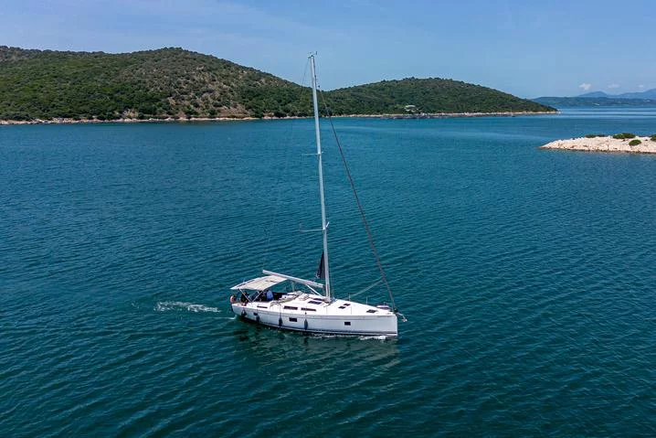 Hanse 508 - 5 + 1 cab. (Quantum Wave)  - 8
