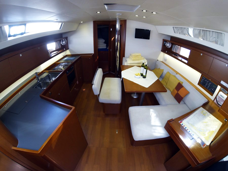 Photo #14 - Oceanis 45 - 4 cab. (Neška II) en Sibenik - 42600