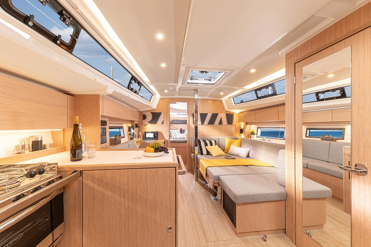 Photo #6 - Bavaria C38 (Rising Sun) in Murter - 42613