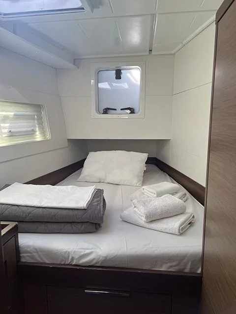 Lagoon 40 - 4 + 2 cab (Bella Mare)  - 11