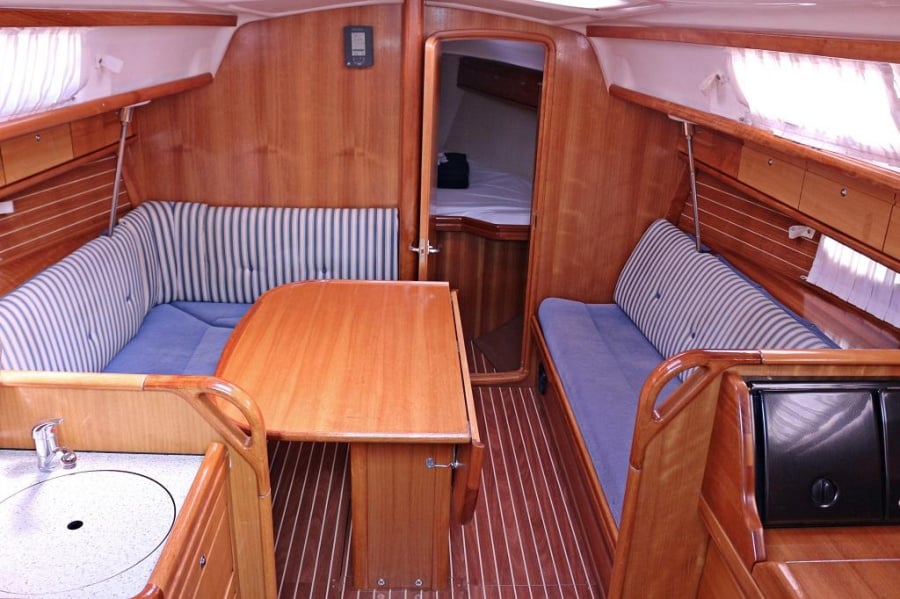 Photo #6 - Bavaria 33 Cruiser (Manda) in Sukosan - 42625
