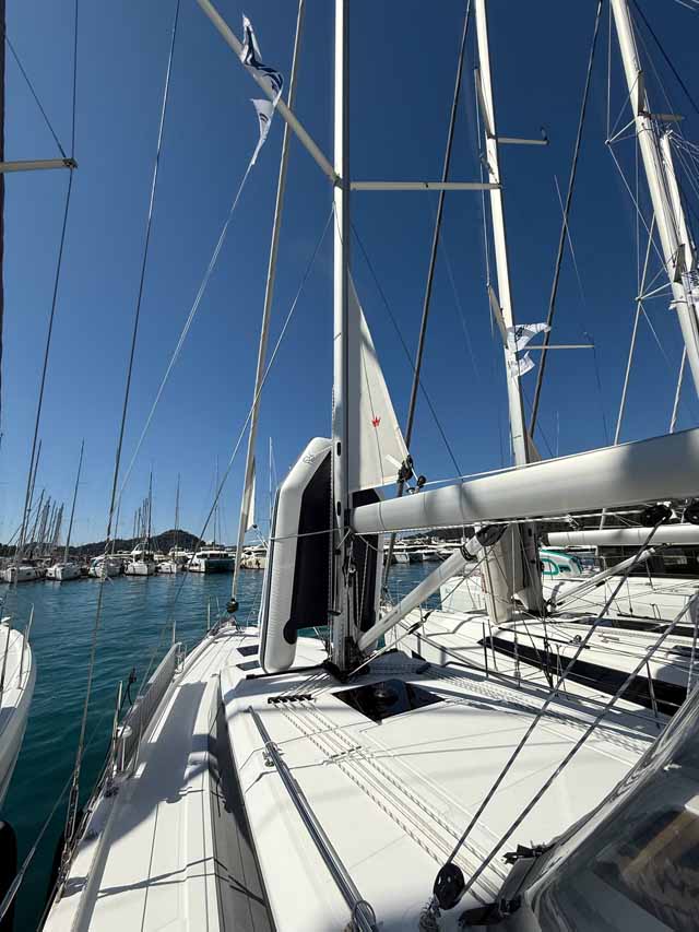 Photo #4 - Bavaria C38 (The Cat) in Gocek - 42641