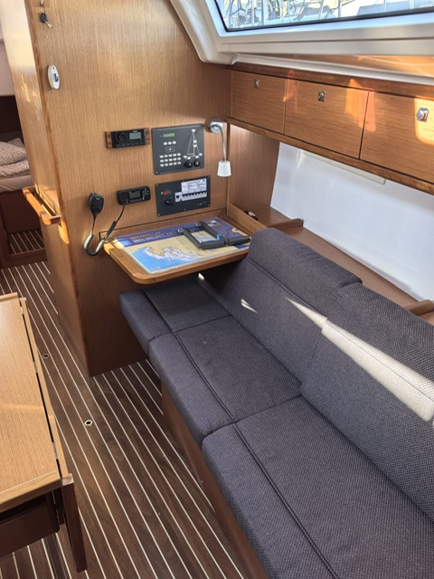 Photo #9 - Bavaria Cruiser 37 - 3 cab. (Lady Lana) in Krk - 42650