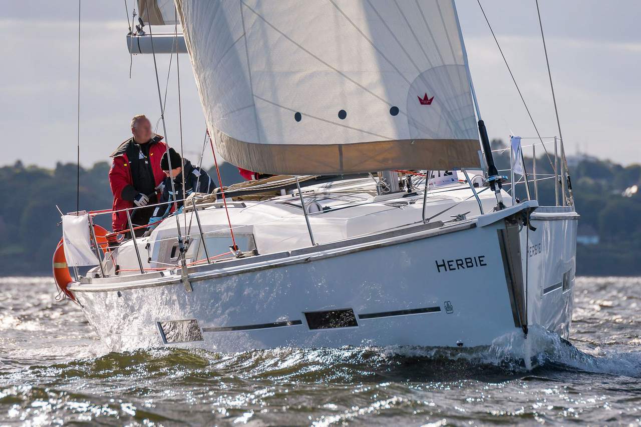 Photo #7 - Dufour 382 GL (Herbie) in Flensburg - 42653