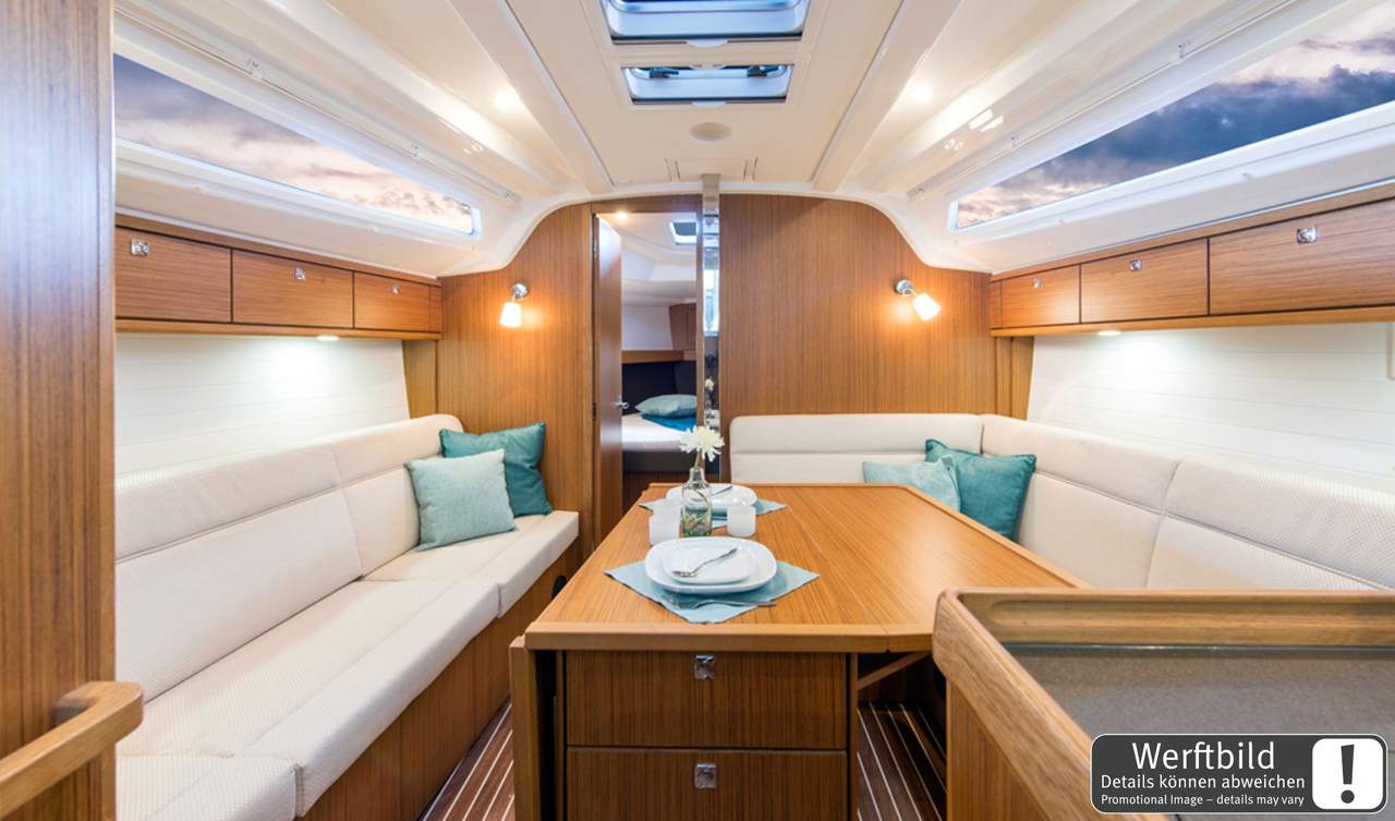Photo #8 - Bavaria Cruiser 37 - 3 cab. (Bärbel) in  - 42658