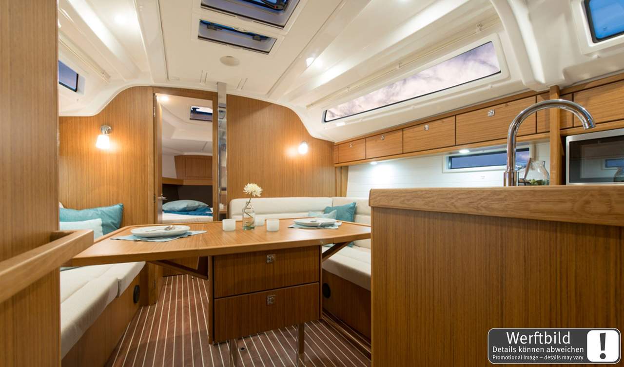 Photo #12 - Bavaria Cruiser 37 - 3 cab. (Bärbel) in  - 42658