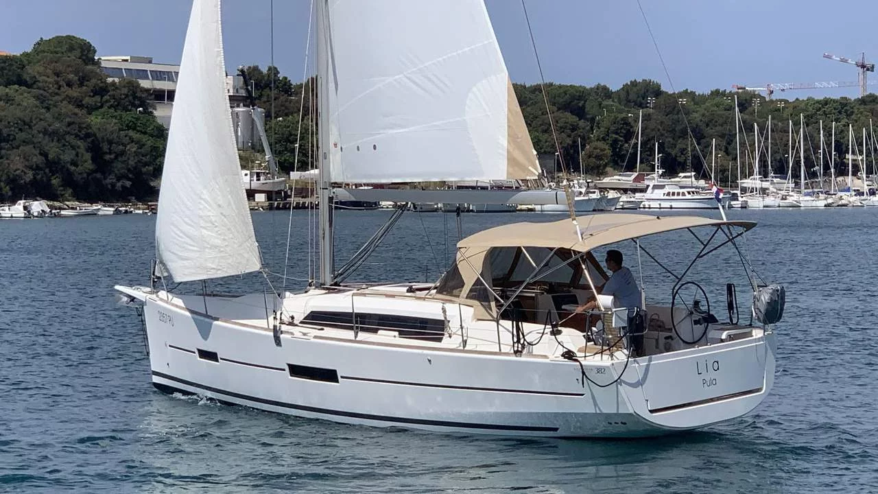 Dufour 382 GL - 2 cab. (Lia)  - 0