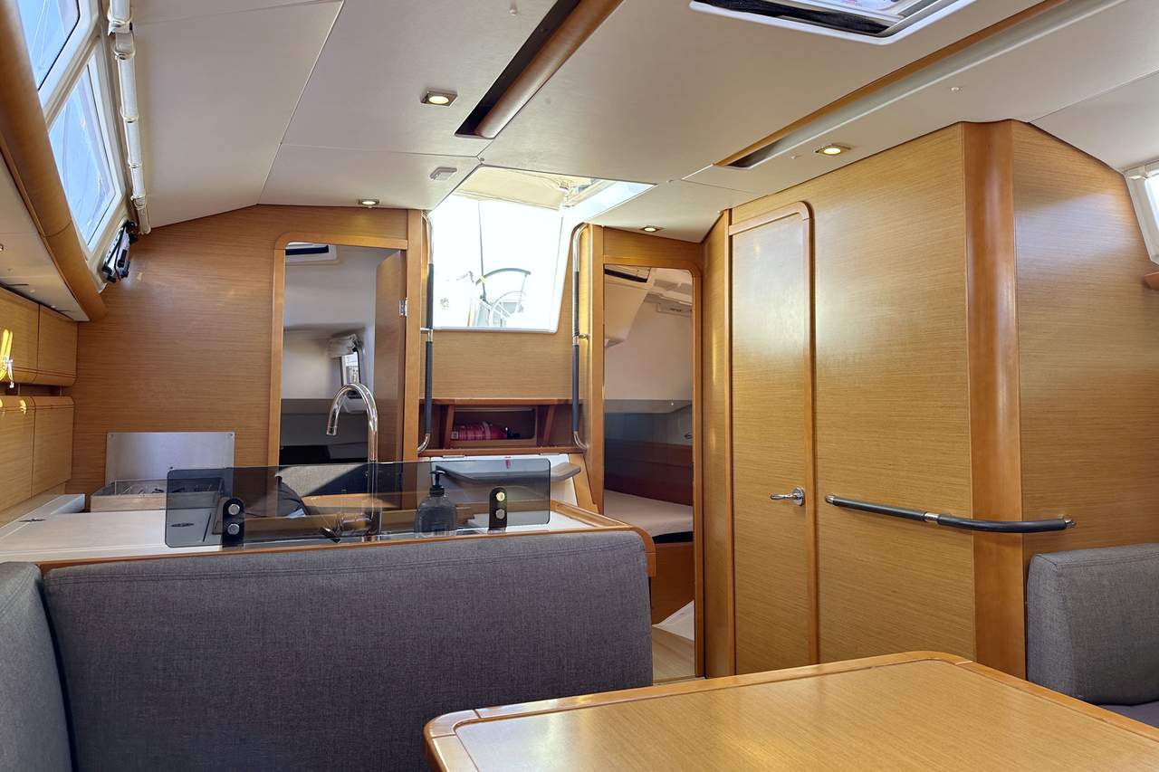 Photo #11 - Sun Odyssey 409 (Veterano) in Barth - 42665