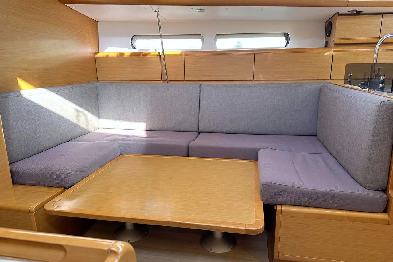 Sun Odyssey 409 (Veterano)  - 15