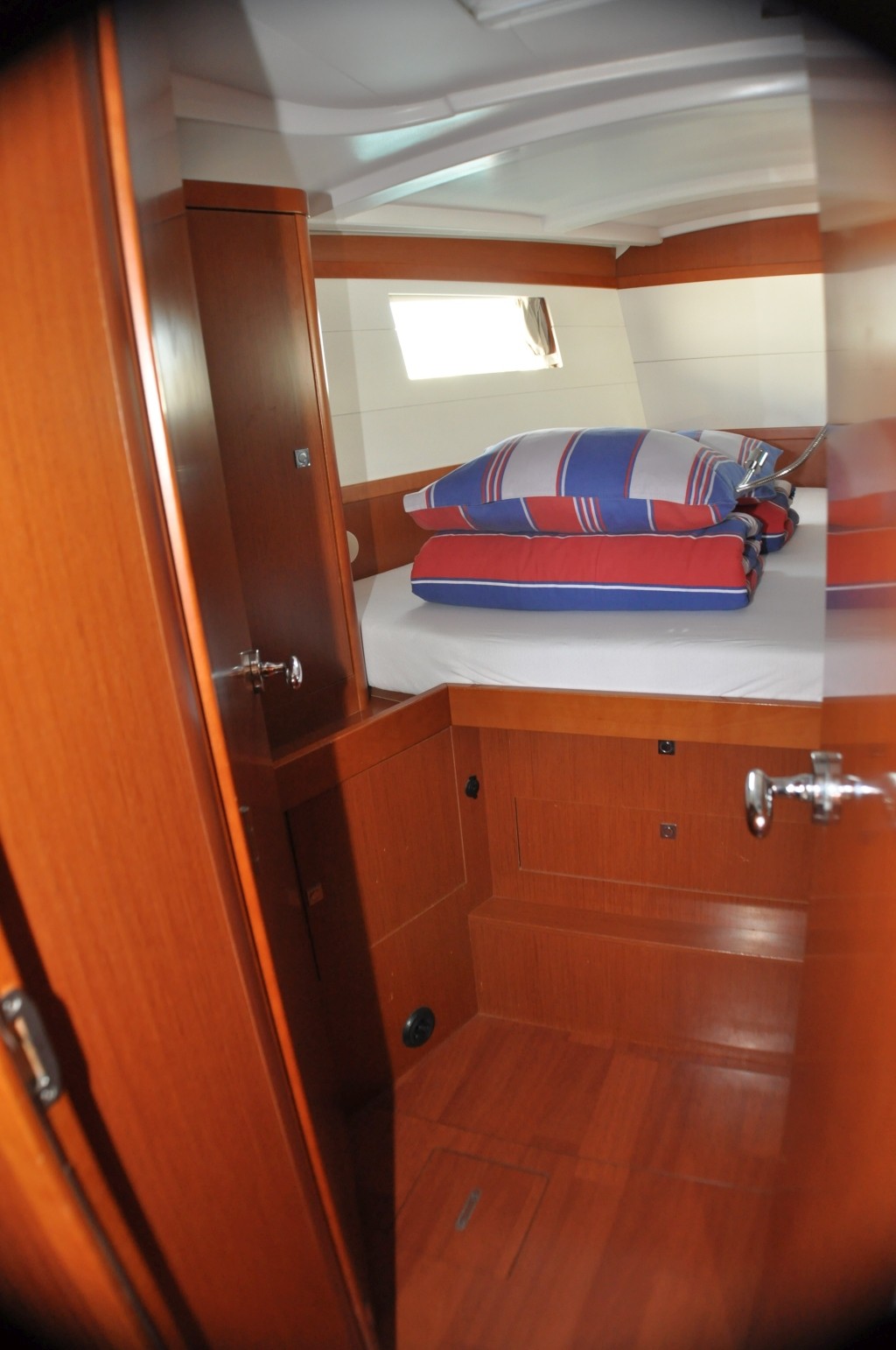 Photo #9 - Oceanis 48 - 5 cab. (Cheeky Lady) in Primosten - 42666