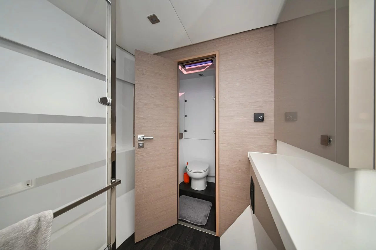 Fountaine Pajot Saona 47 Maestro - 3 + 1 cab. (Pandora I)  - 26