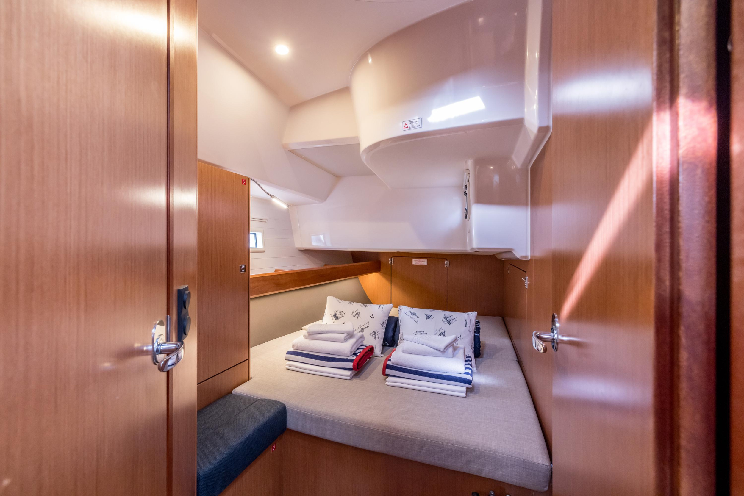 Photo #17 - Bavaria Cruiser 46 - 4 cab. (Sea Sparkle) in Split - 42684