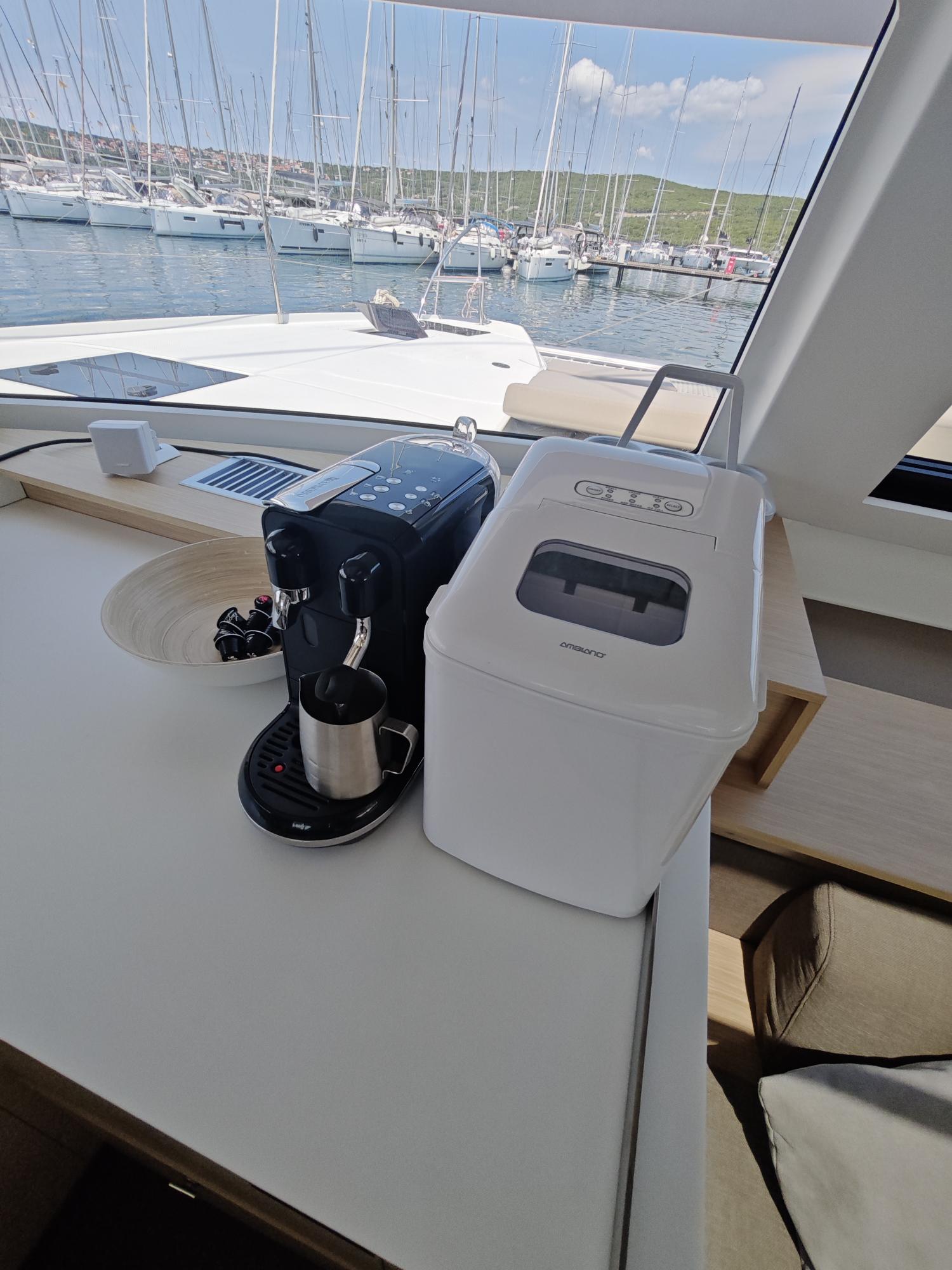 Photo #27 - Fountaine Pajot Elba 45 - 3 cab. (Caramita) in Krk - 42686