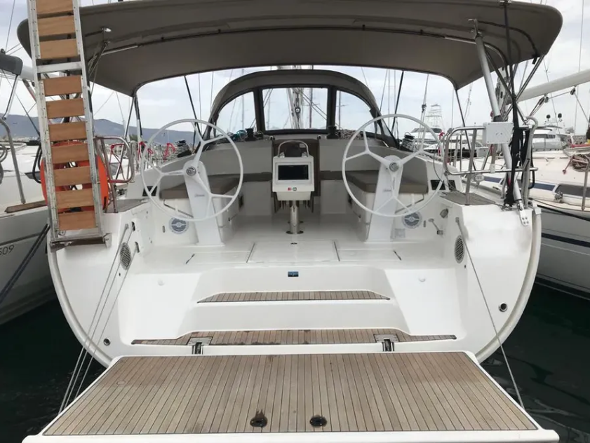Photo #3 - Bavaria Cruiser 46 - 4 cab. (Sea Wonder II) in Corfù - 42691