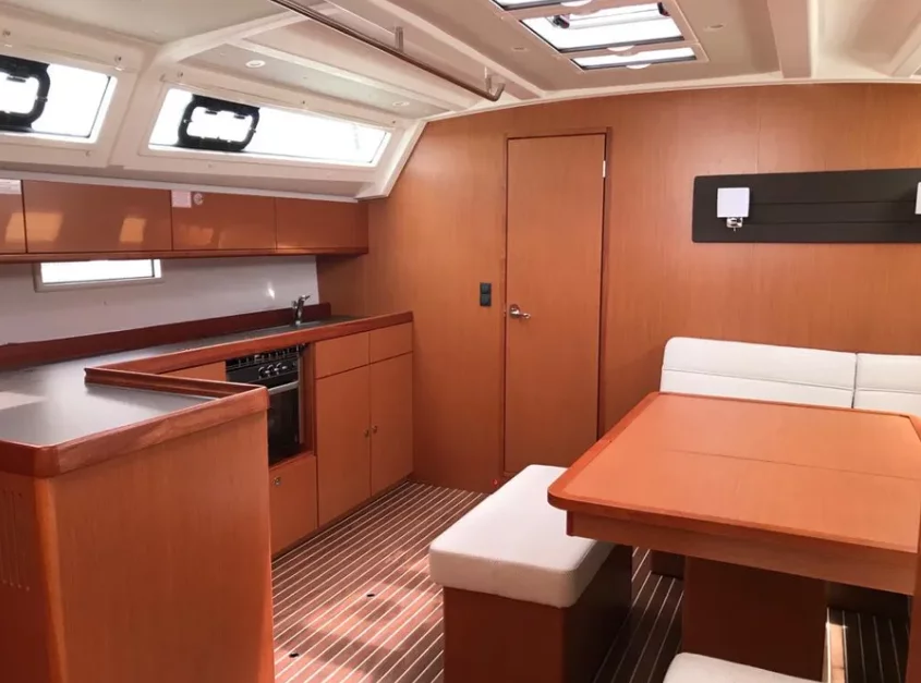 Bavaria Cruiser 46 - 4 cab. (Sea Wonder II)  - 4