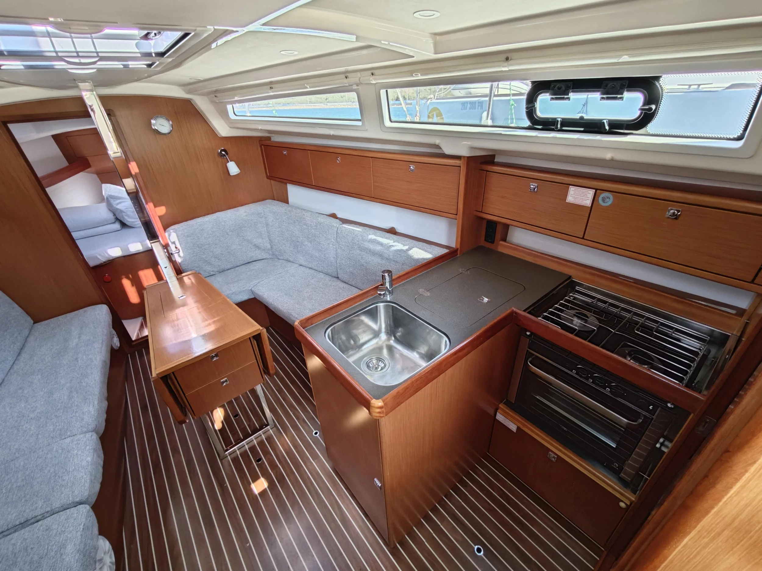 Bavaria Cruiser 34 - 2 cab. (Charlie)  - 14