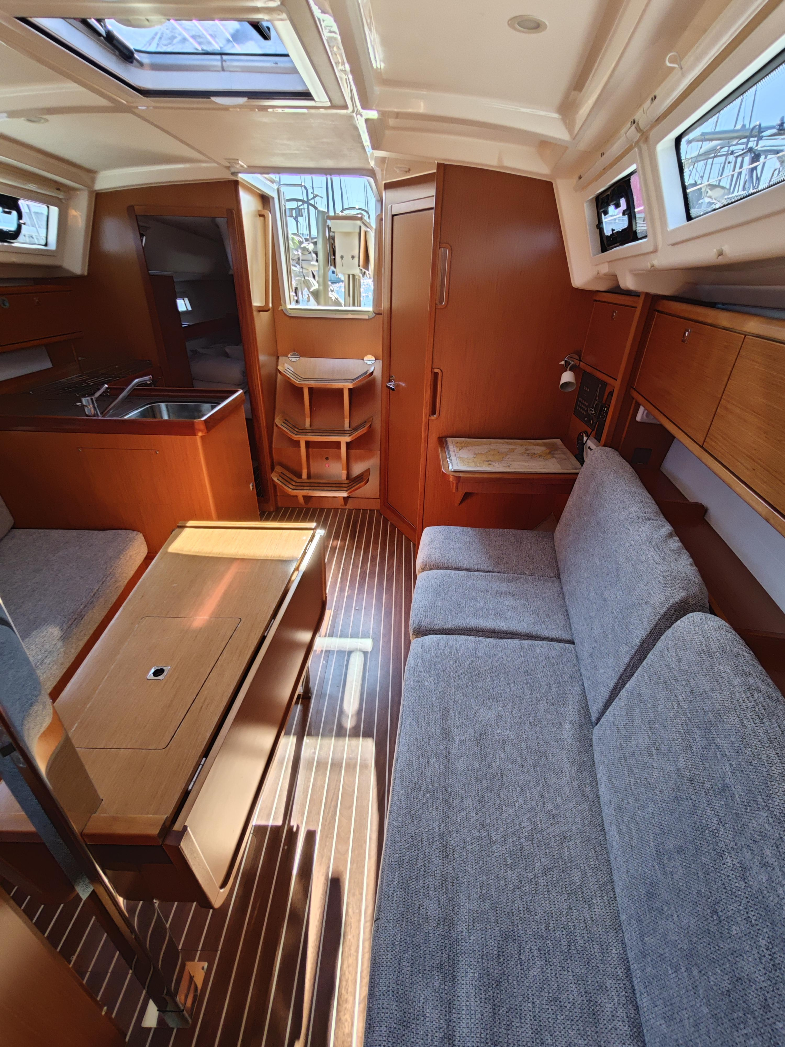 Photo #16 - Bavaria Cruiser 34 - 2 cab. (Charlie) en Krk - 42695