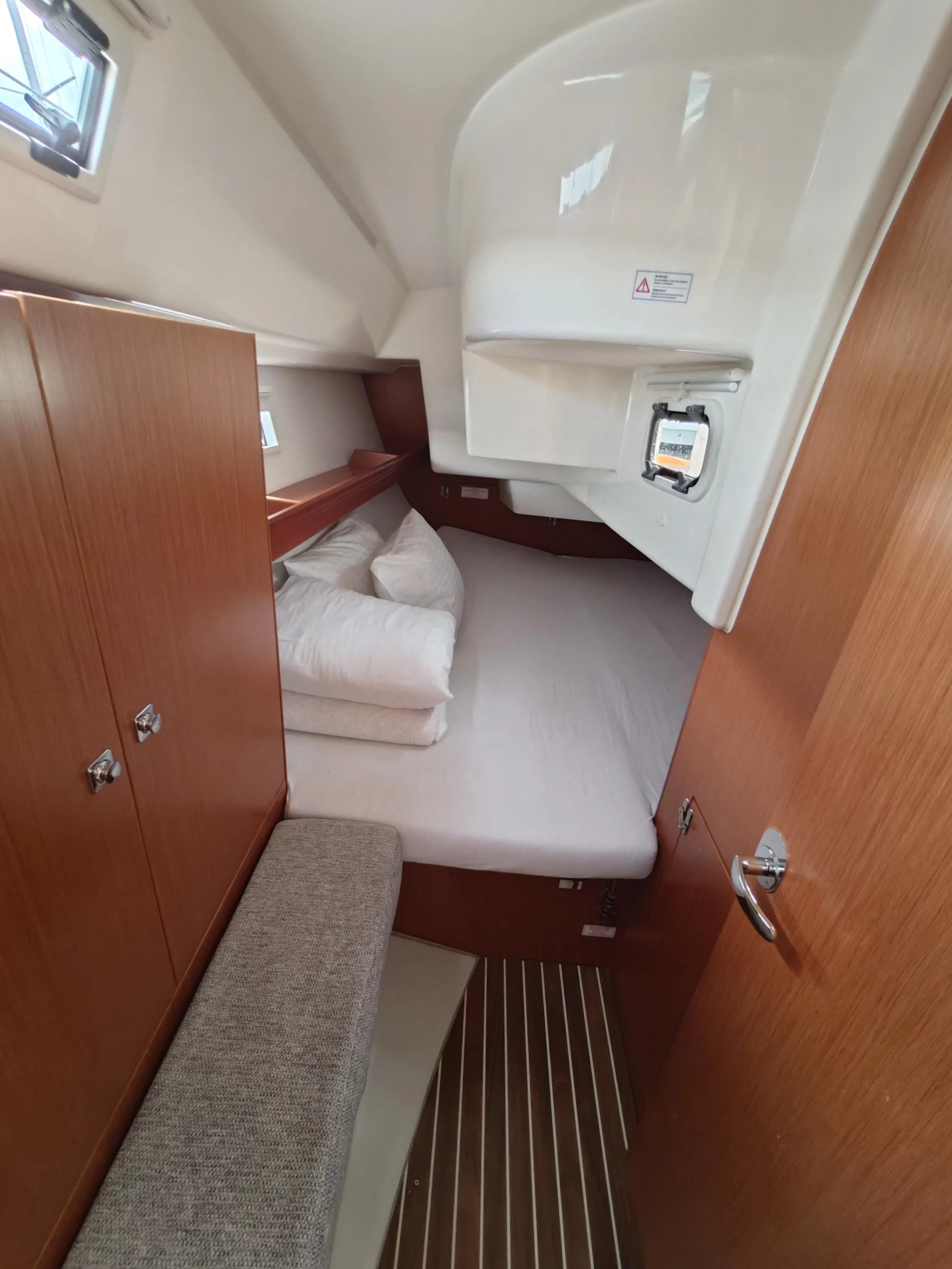 Bavaria Cruiser 34 - 2 cab. (Charlie)  - 24