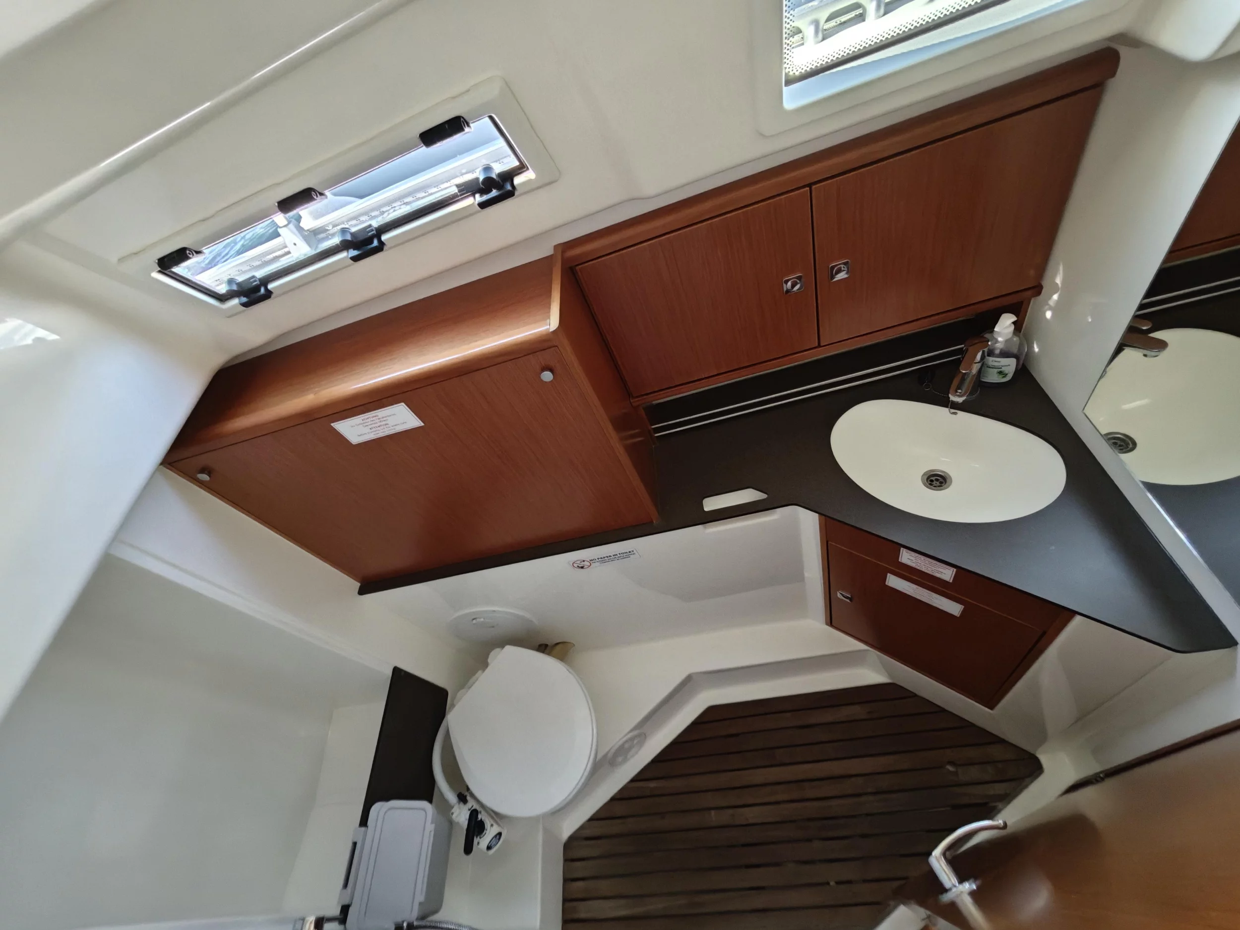 Bavaria Cruiser 34 - 2 cab. (Charlie)  - 26