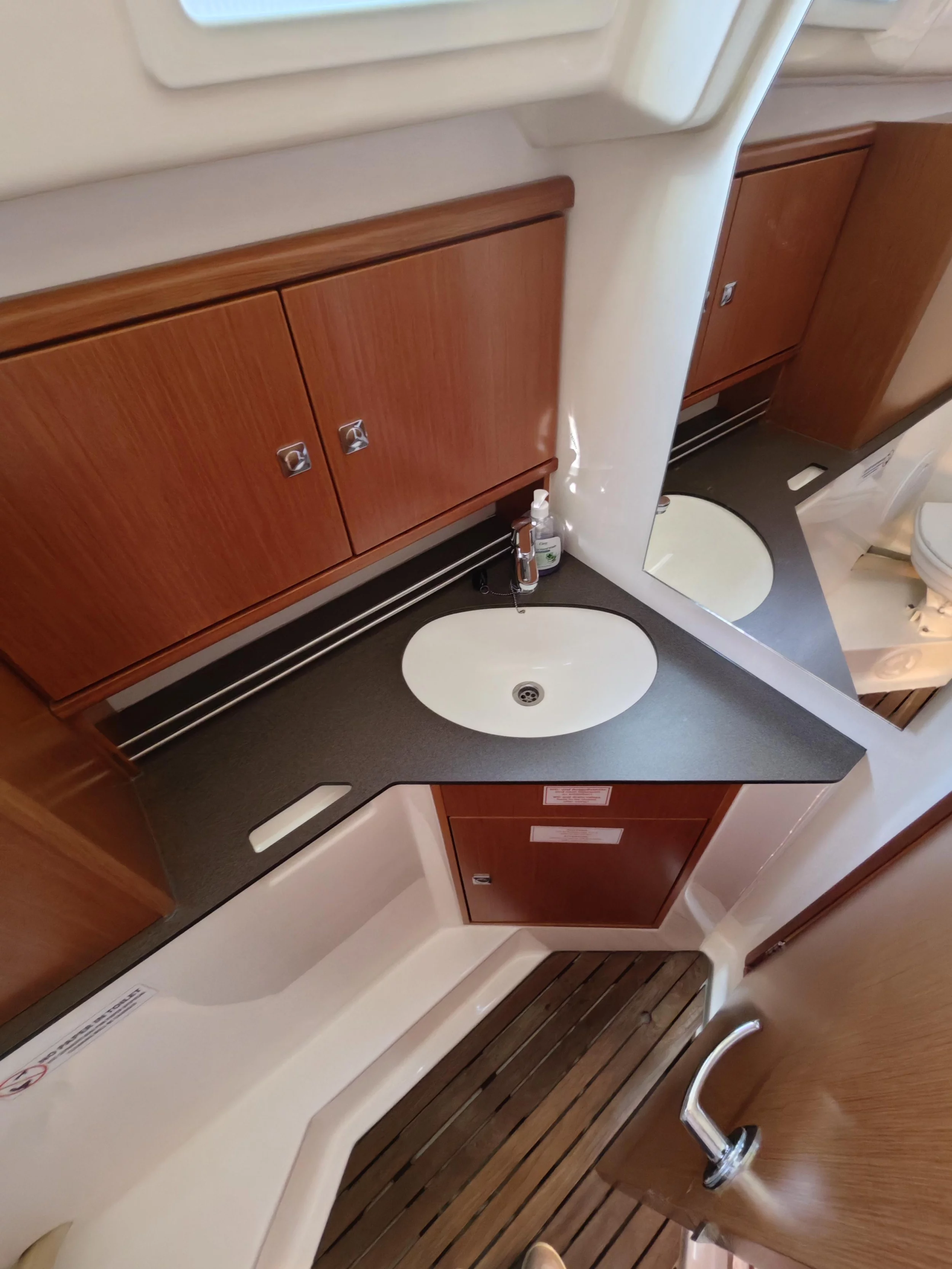 Bavaria Cruiser 34 - 2 cab. (Charlie)  - 27
