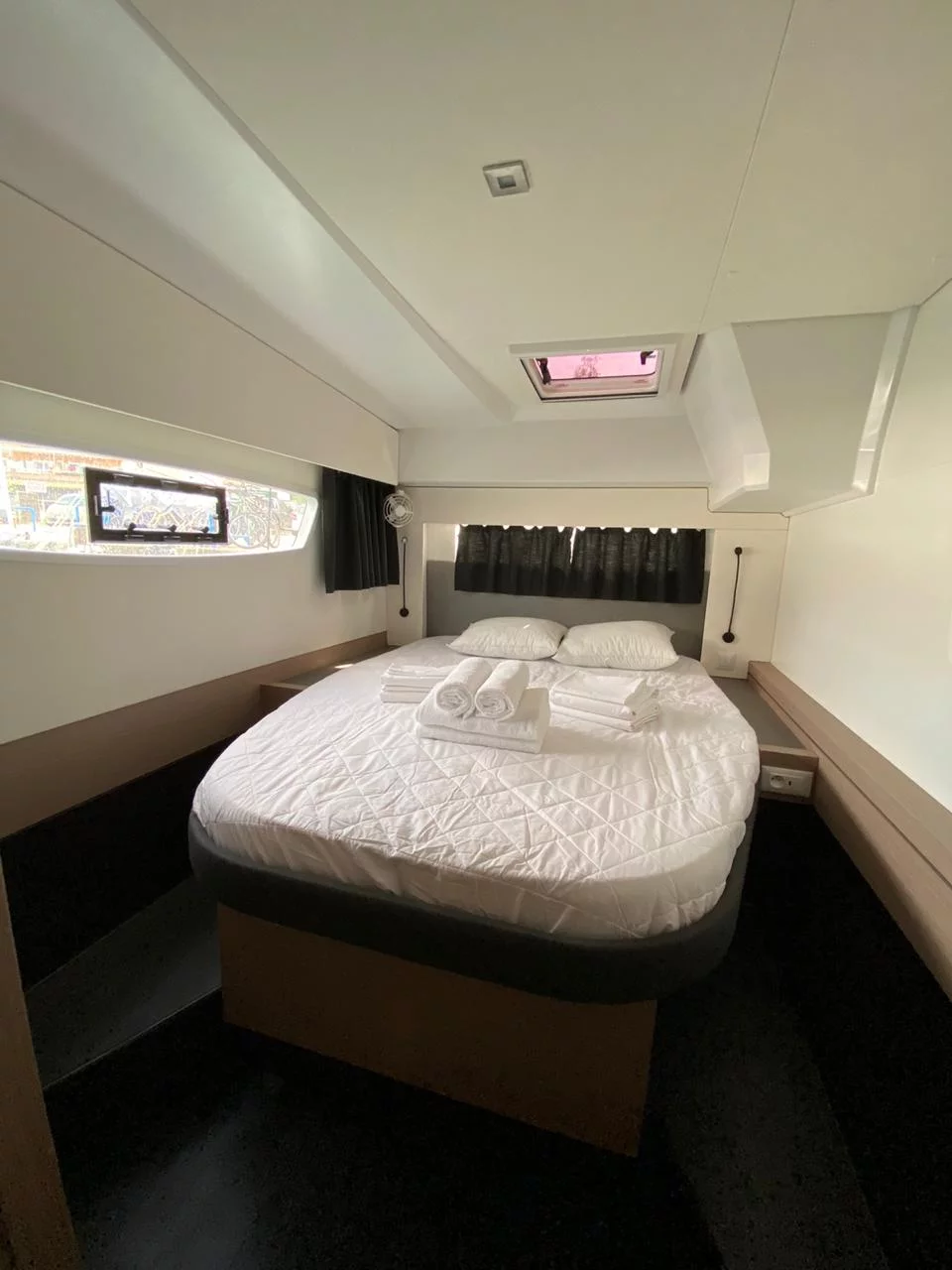 Fountaine Pajot Astrea 42 - 4 + 2 cab. (Ooga Chaka)  - 10
