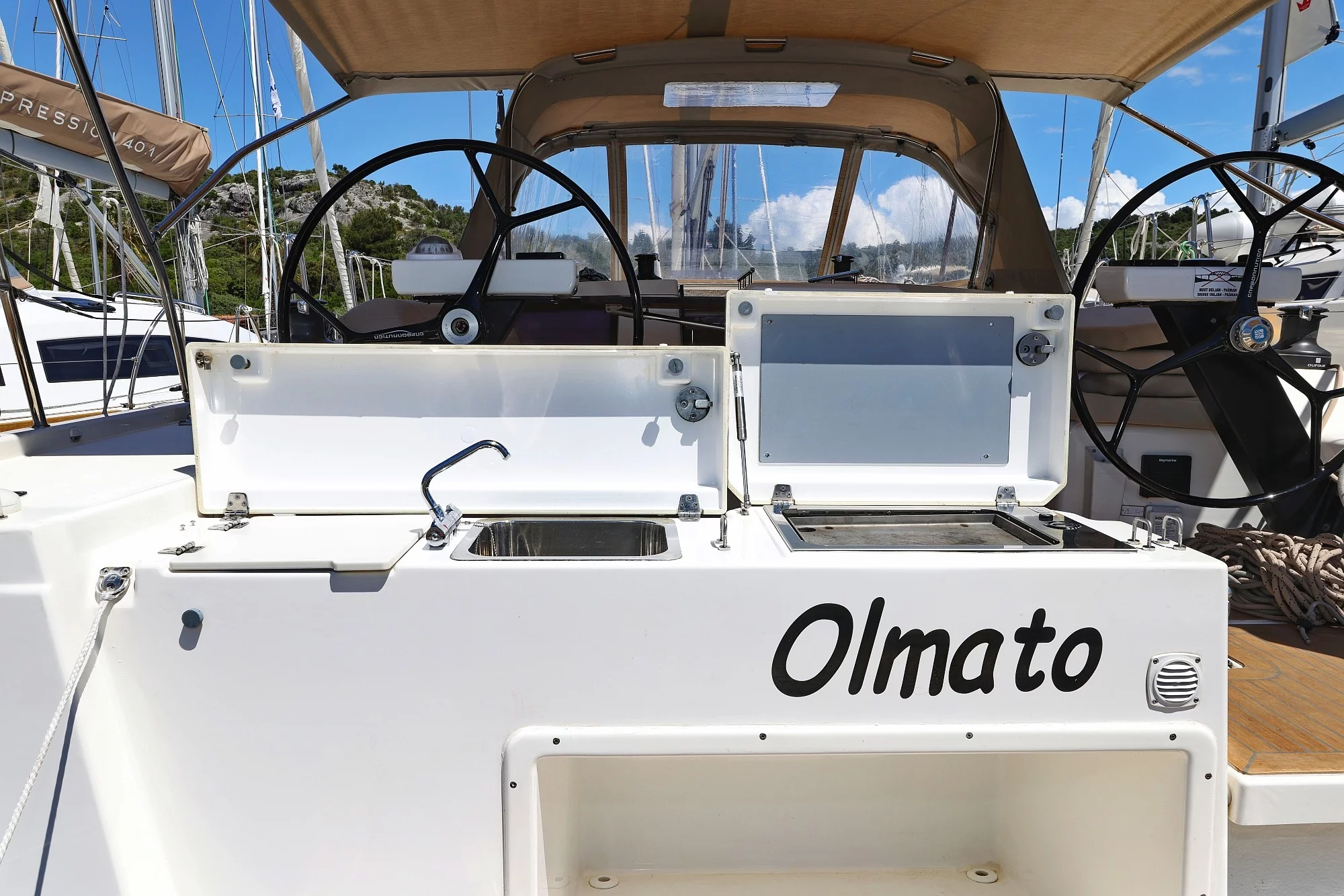 Dufour 390 (Olmato)  - 1