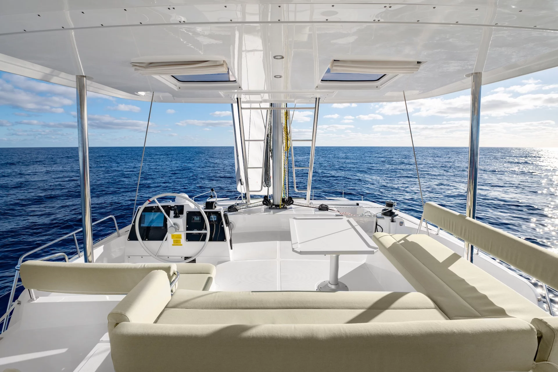 Bali 4.6 - 5 + 1 cab. (Grand Azure)  - 4