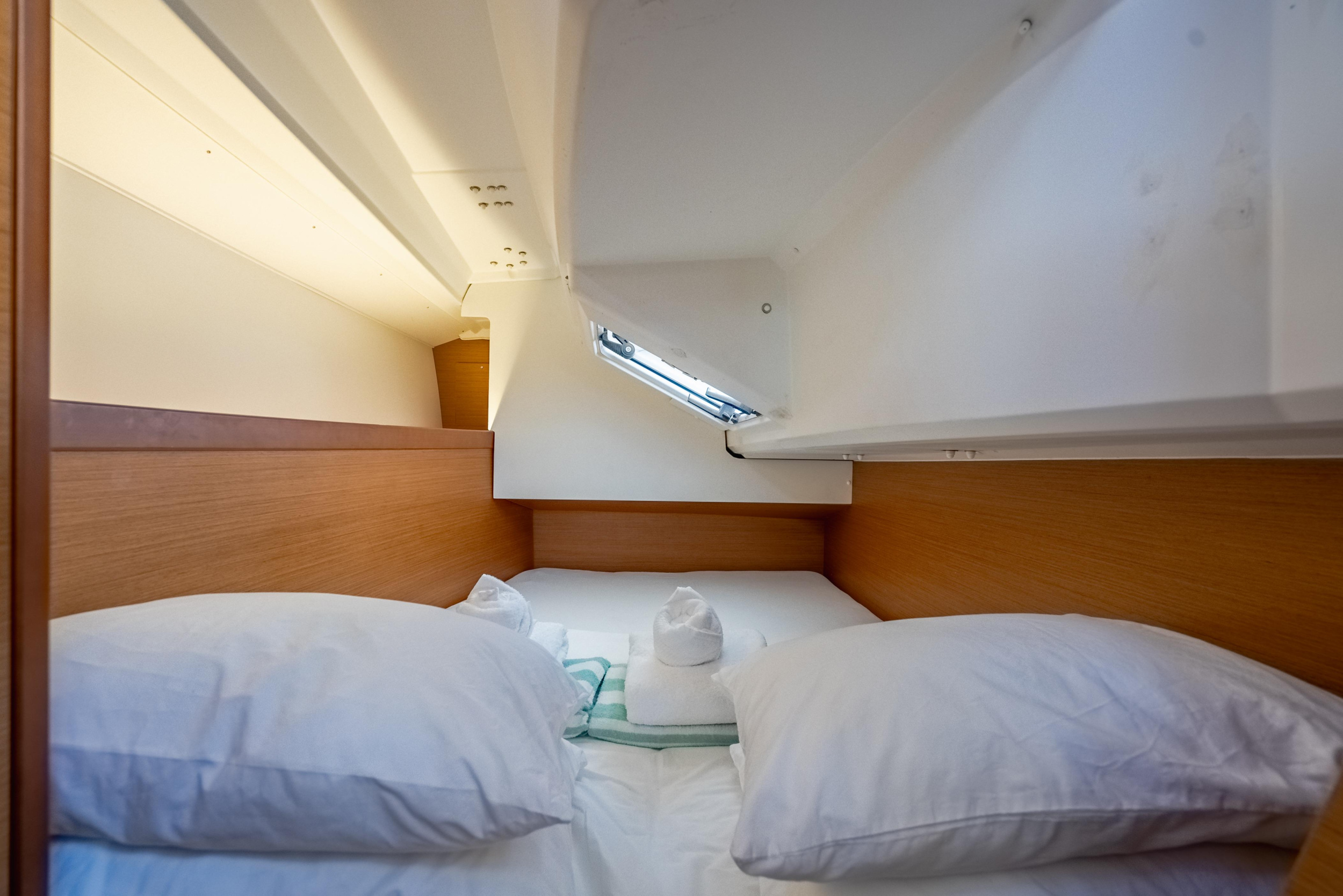 Photo #25 - Sun Odyssey 349 (Off The Clock) en Nanny Cay - 42765