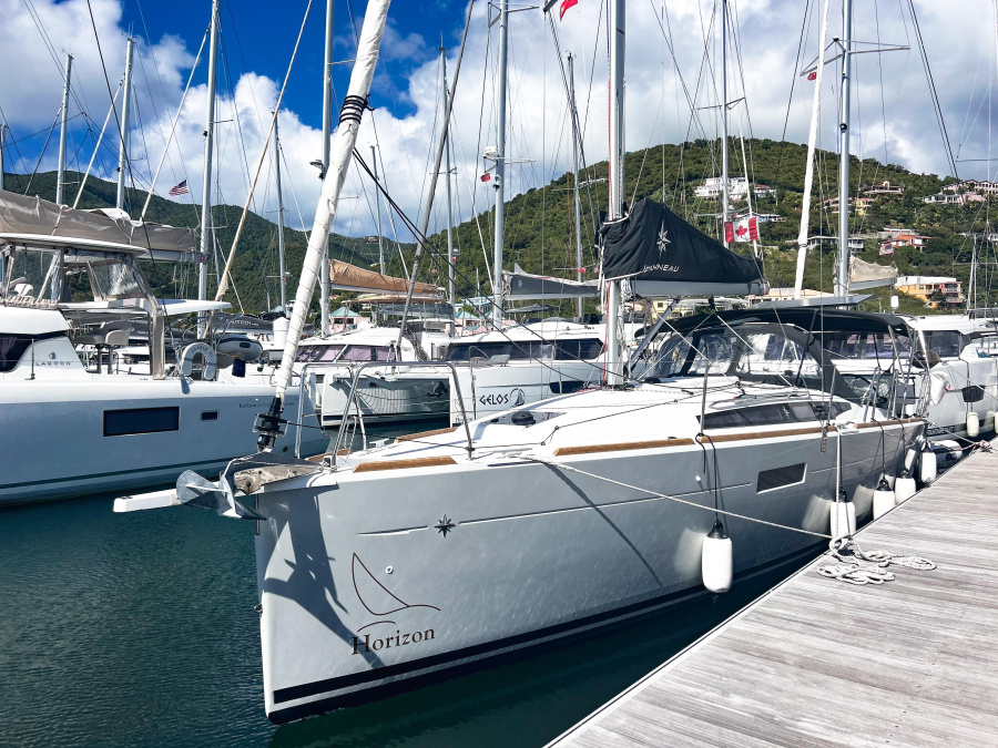 Photo #13 - Sun Odyssey 349 - 2 cab. (Venturi I) in Nanny Cay - 42766
