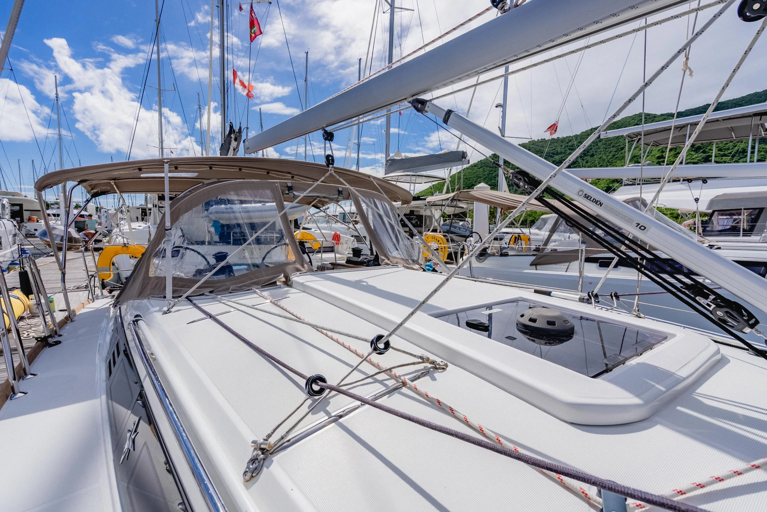Sun Odyssey 349 (Minx)  - 4