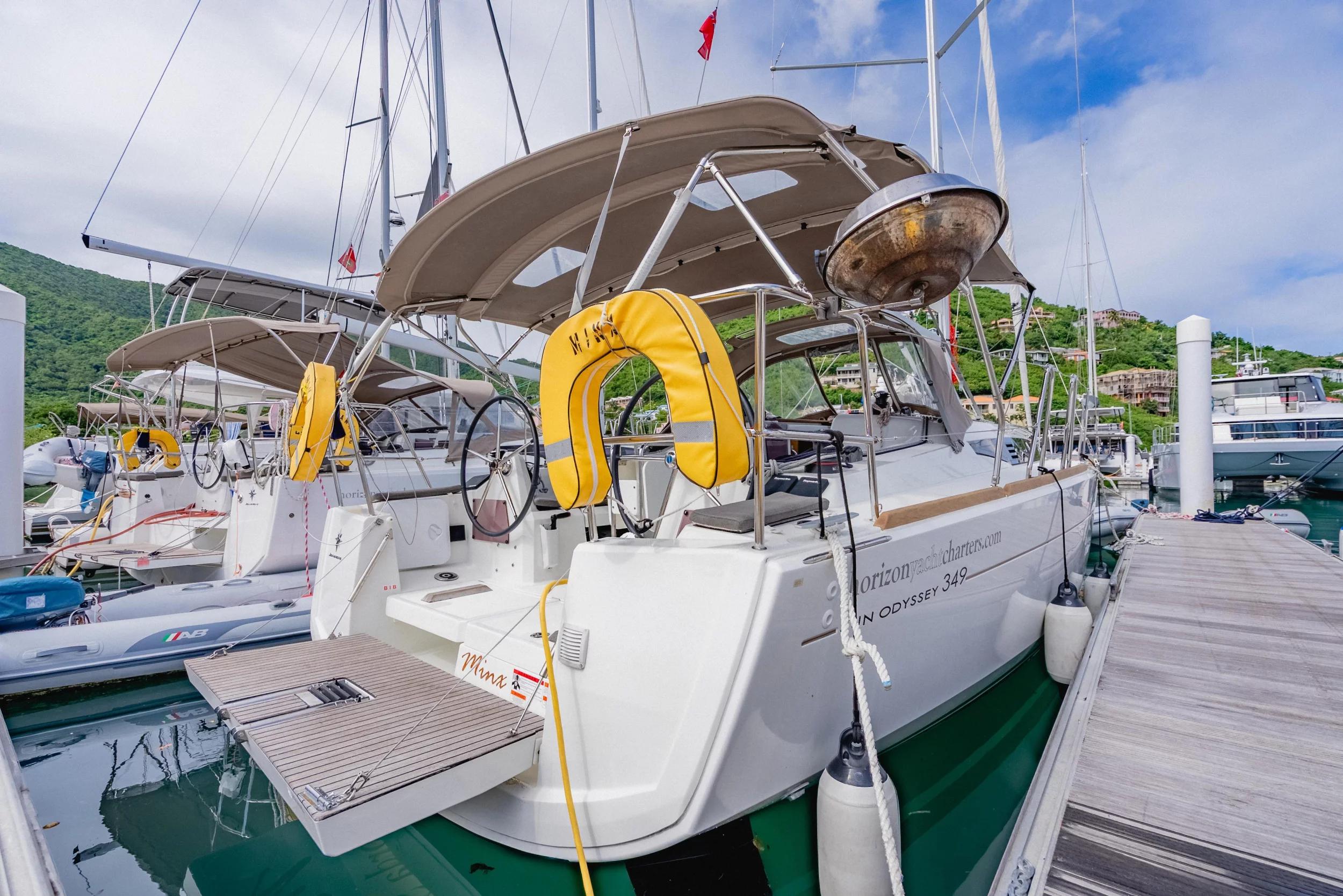 Sun Odyssey 349 (Minx)  - 11