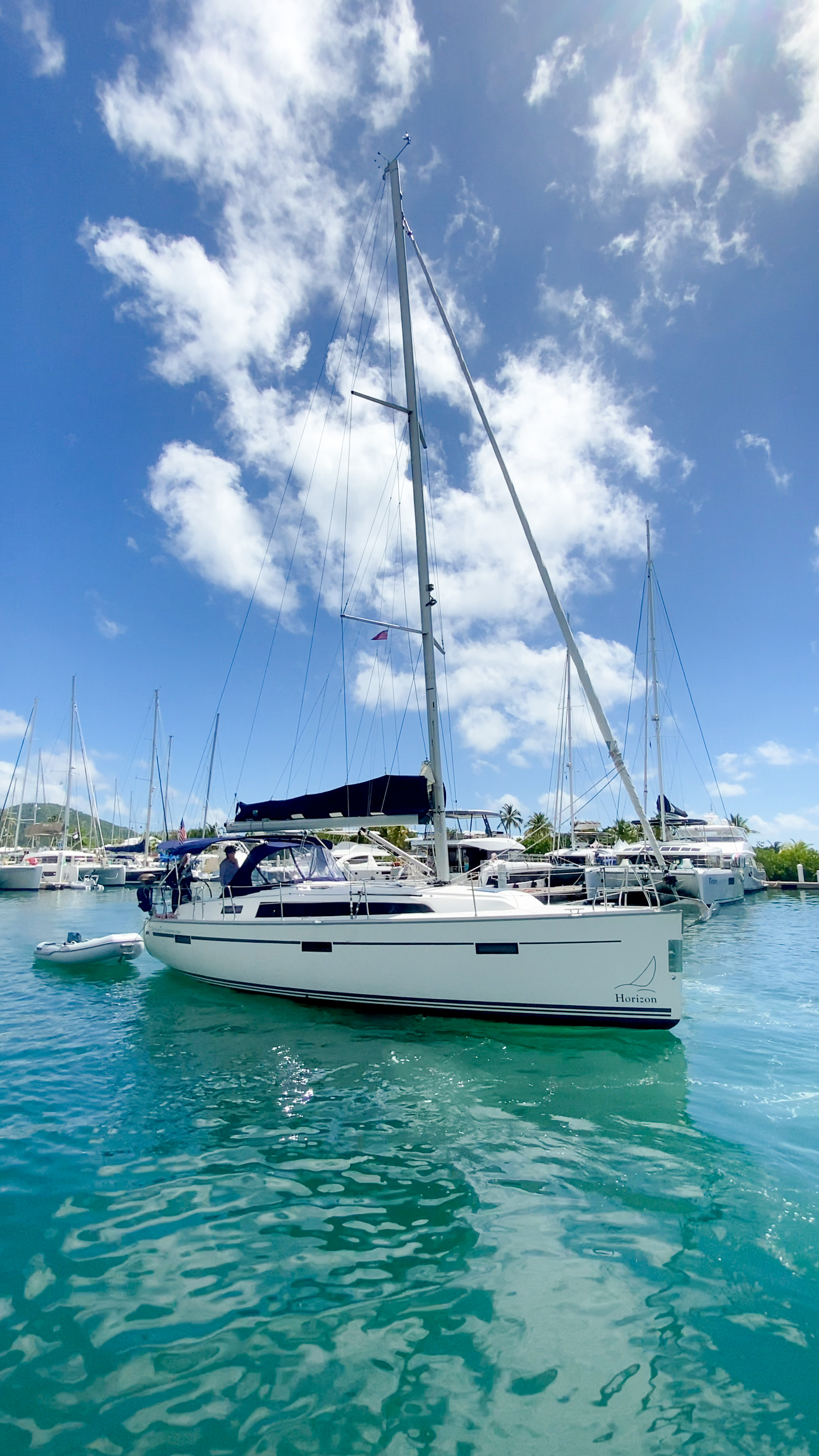 Photo #5 - Bavaria 37 - 2 cab. (Jitterbug) in Nanny Cay - 42768