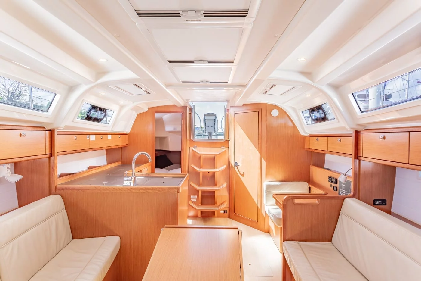 Bavaria 37 - 2 cab. (New Beginnings)  - 15