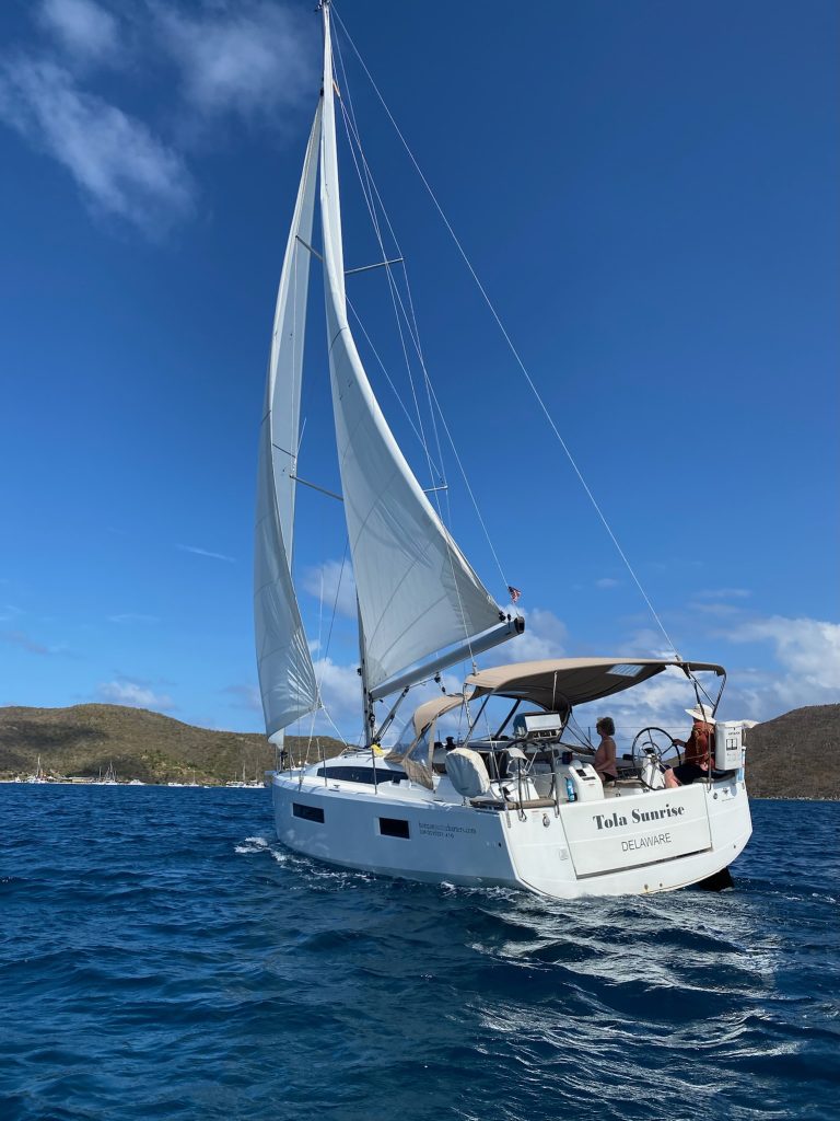 Photo #3 - Sun Odyssey 410 - 3 cab. (Tola Sunrise) in Nanny Cay - 42772