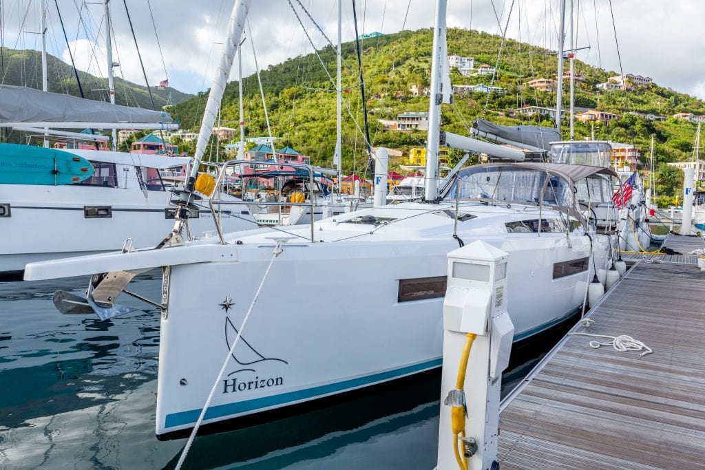 Photo #18 - Sun Odyssey 410 - 3 cab. (Tola Sunrise) in Nanny Cay - 42772