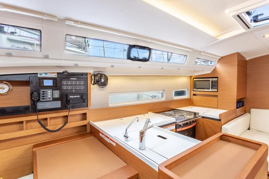 Sun Odyssey 410 - 3 cab. (Tola Sunrise)  - 19
