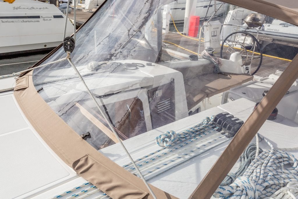 Photo #40 - Sun Odyssey 410 - 3 cab. (Tola Sunrise) in Nanny Cay - 42772