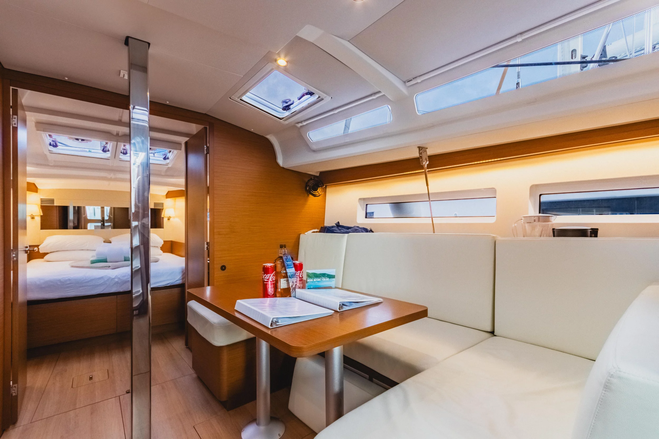 Sun Odyssey 440 - 3 cab. (Rhythm & Blues)  - 18