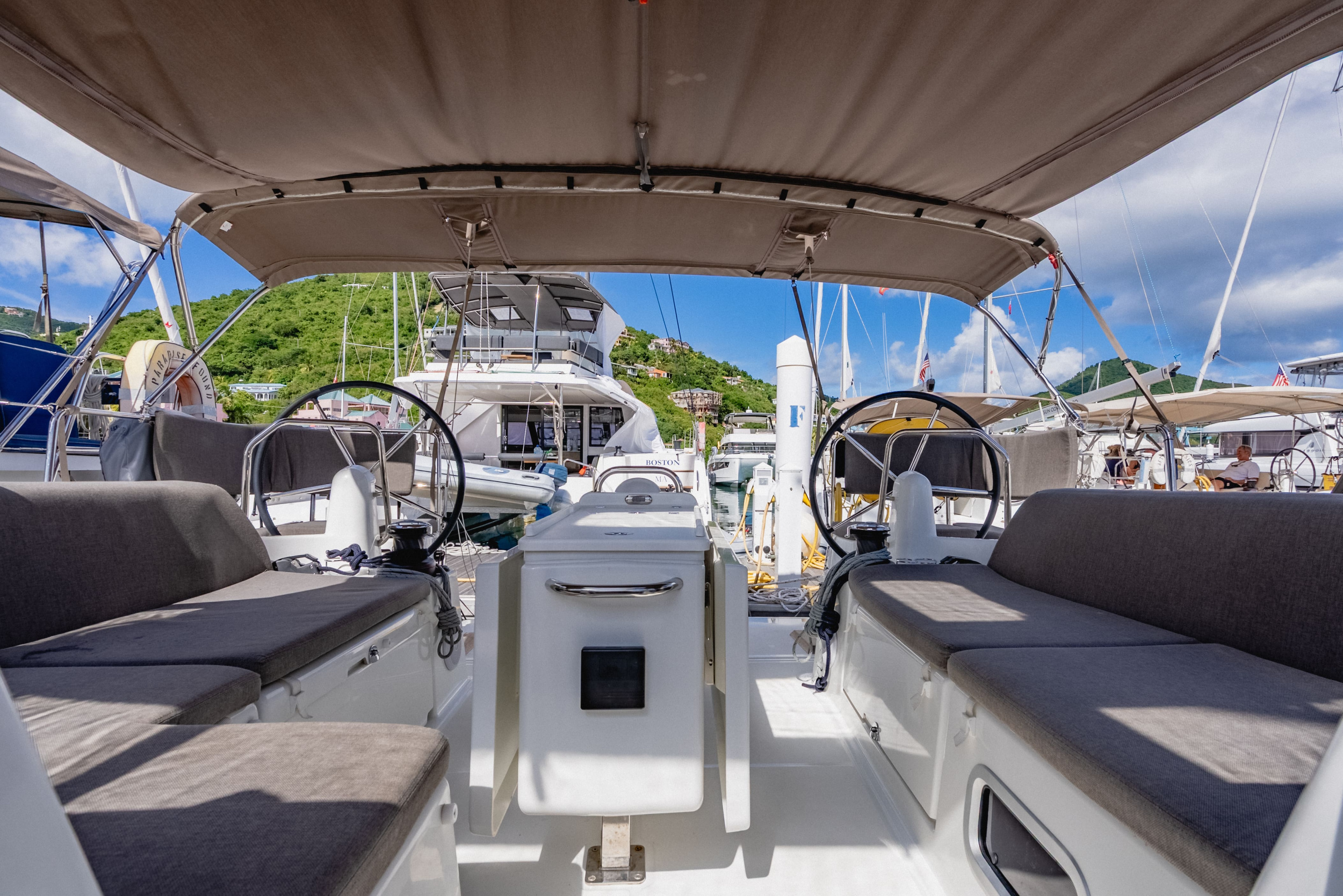 Photo #7 - Sun Odyssey 440 - 3 cab. (Air Guitar) in Nanny Cay - 42776