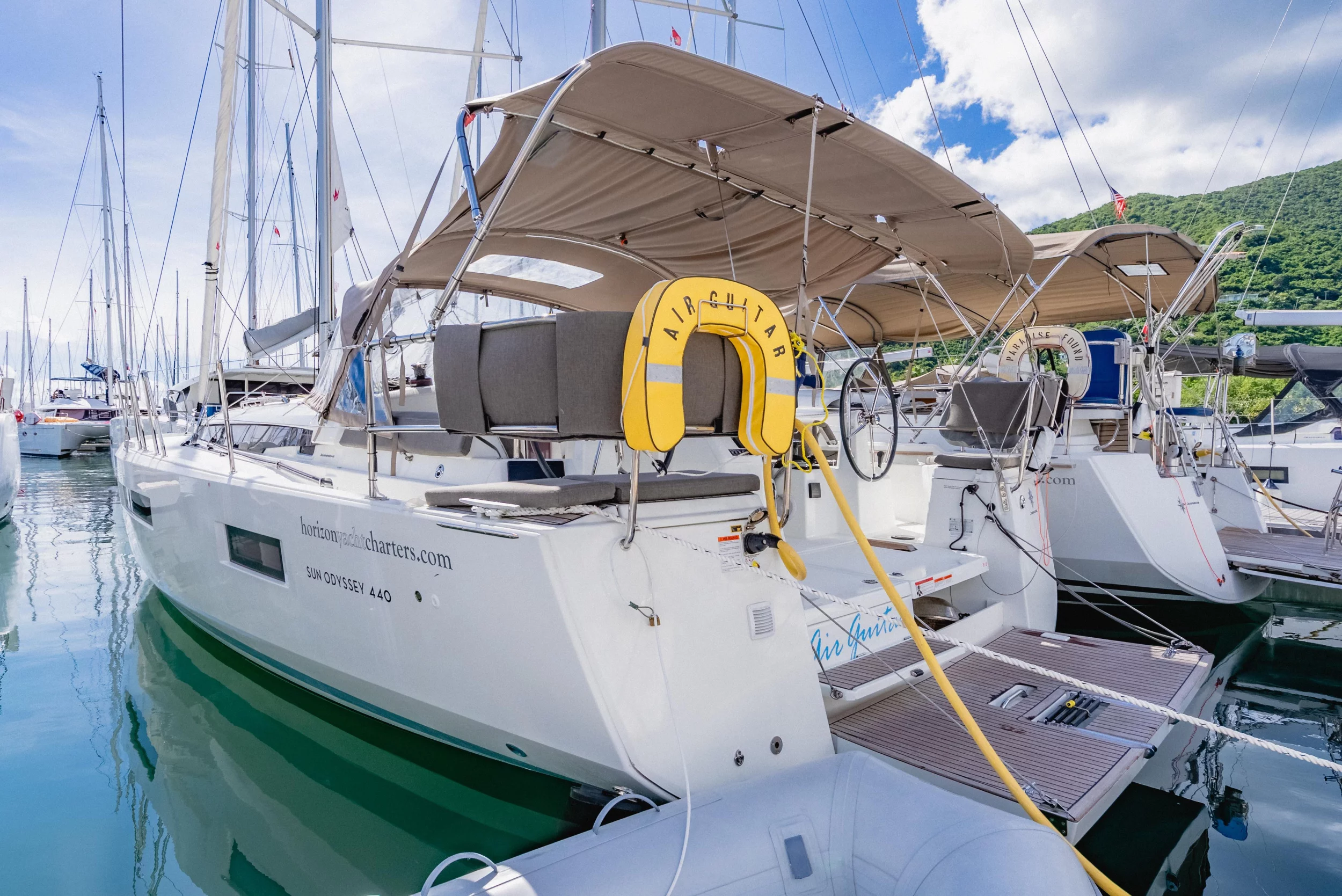 Sun Odyssey 440 - 3 cab. (Air Guitar)  - 12