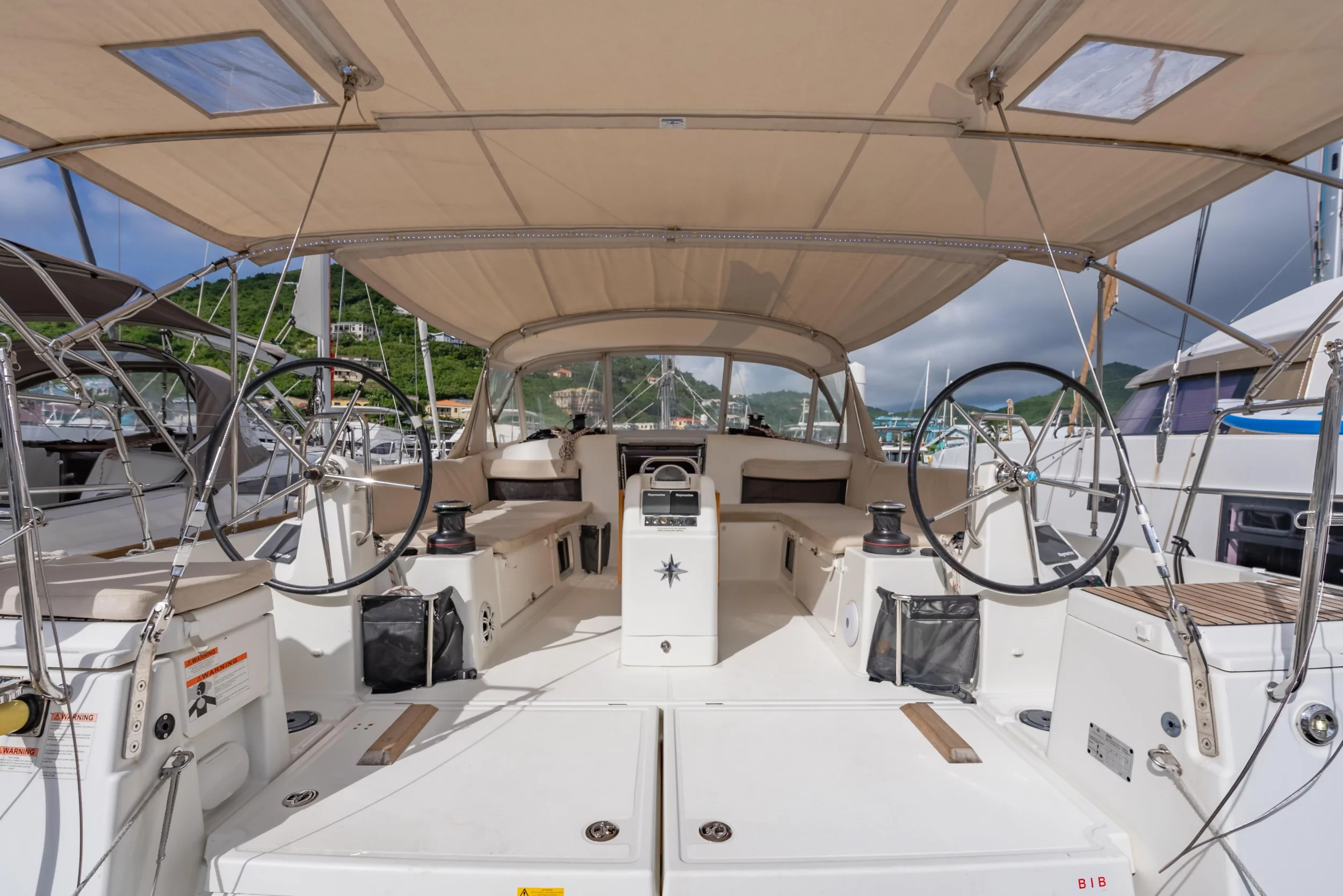 Sun Odyssey 490 - 3 cab. (After Physics)  - 3