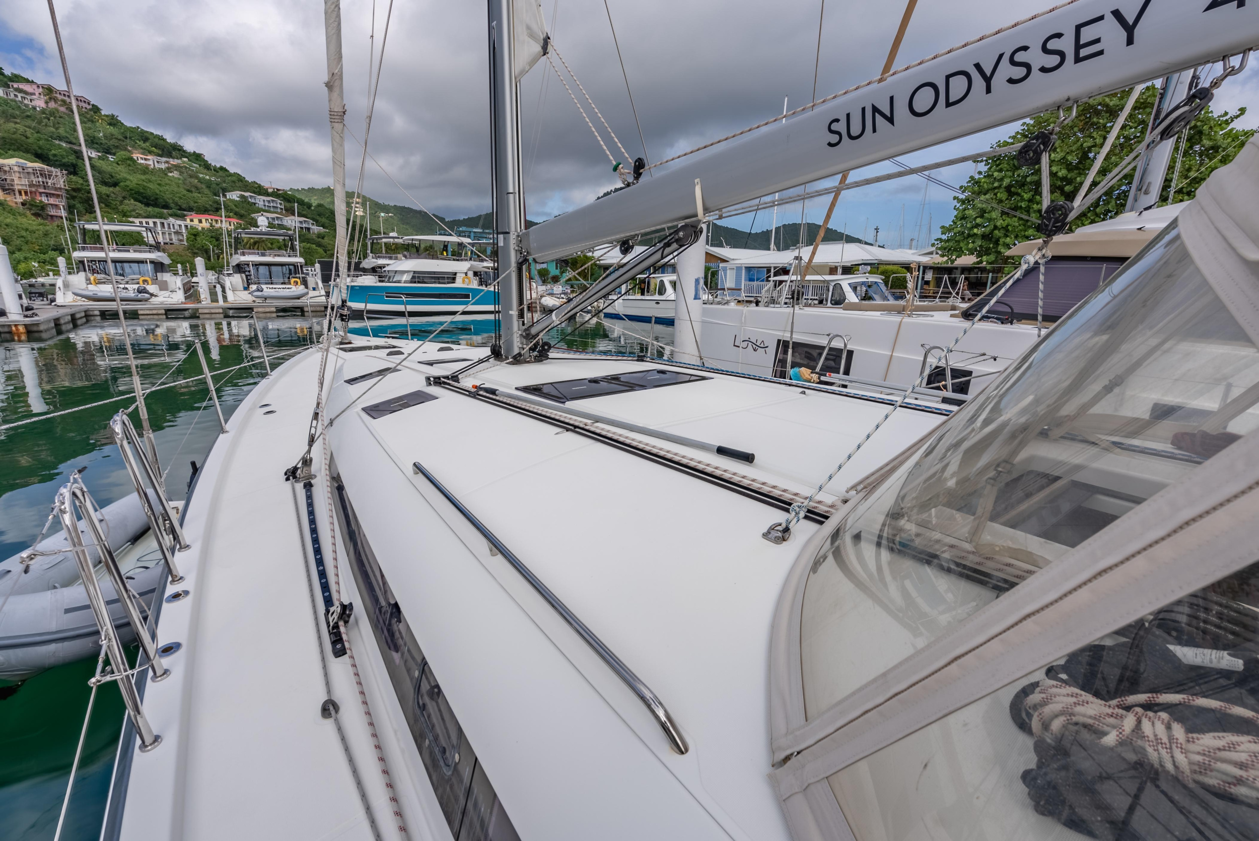 Photo #14 - Sun Odyssey 490 - 3 cab. (After Physics) en Nanny Cay - 42778