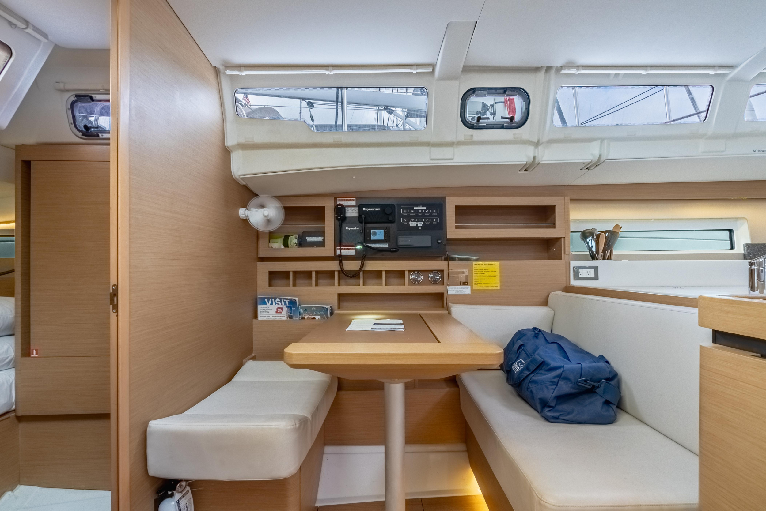 Photo #18 - Sun Odyssey 490 - 3 cab. (After Physics) en Nanny Cay - 42778