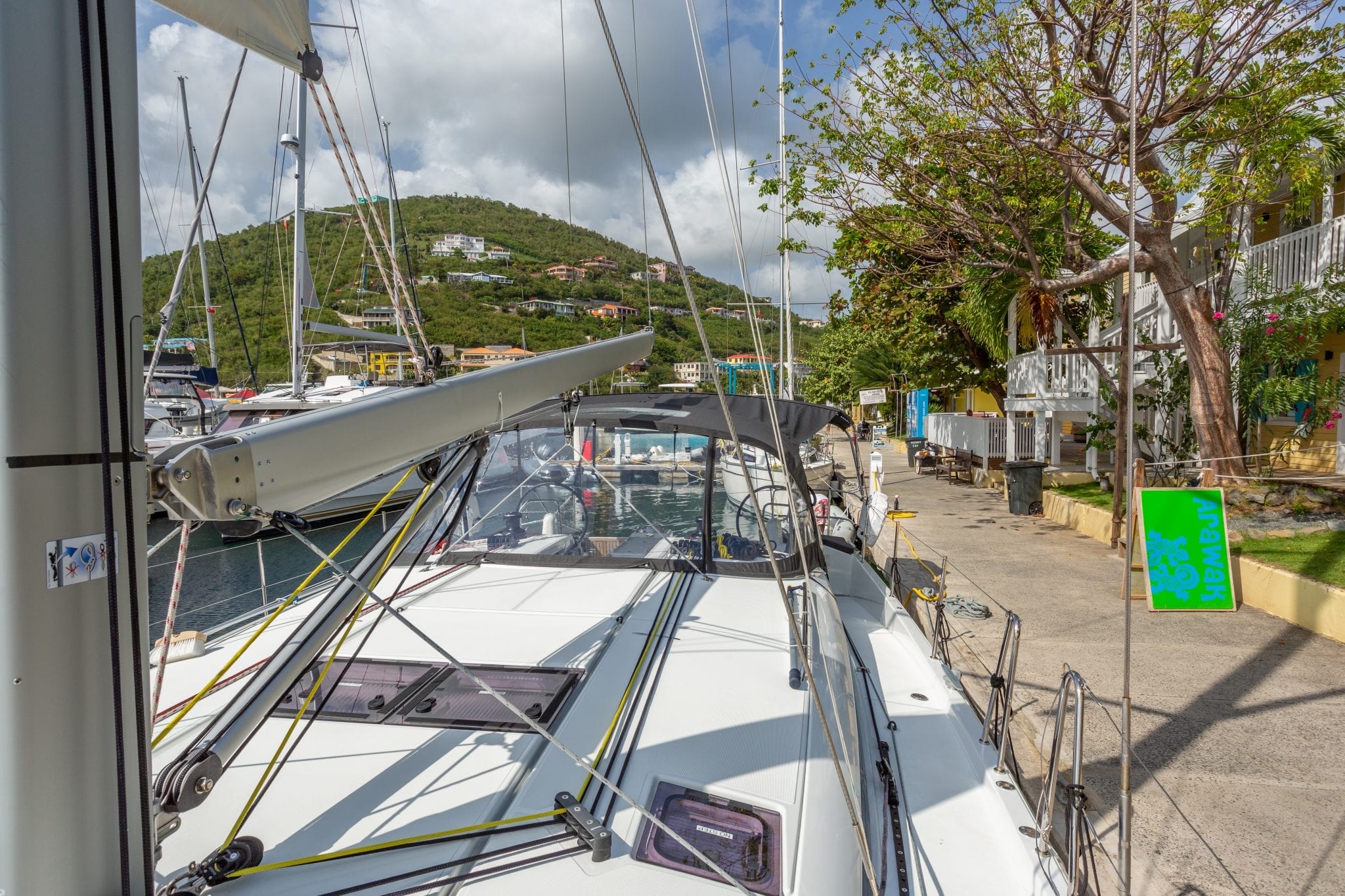Photo #14 - Sun Odyssey 490 - 4 + 1 cab. (Cosette II) en Nanny Cay - 42779