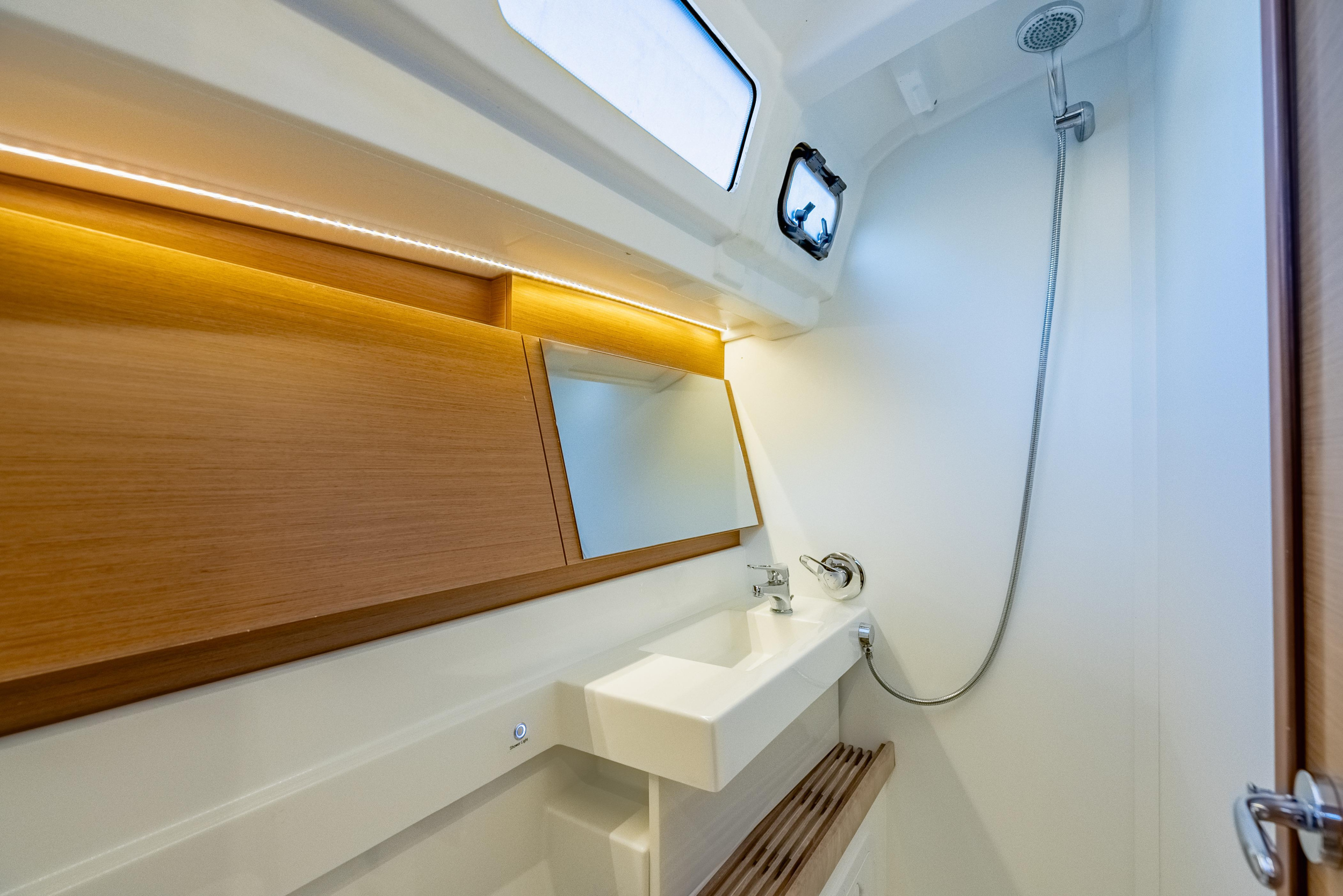 Photo #28 - Sun Odyssey 490 - 4 + 1 cab. (Cosette II) en Nanny Cay - 42779