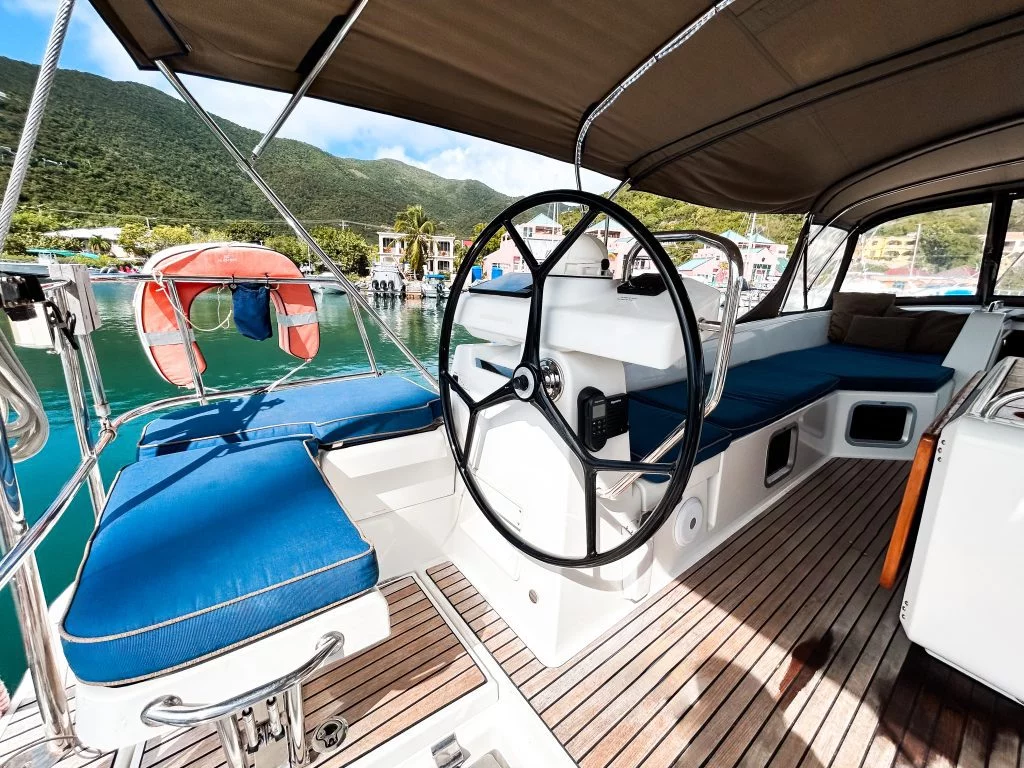 Jeanneau 54 - 3 cab. (Paradise Found)  - 10
