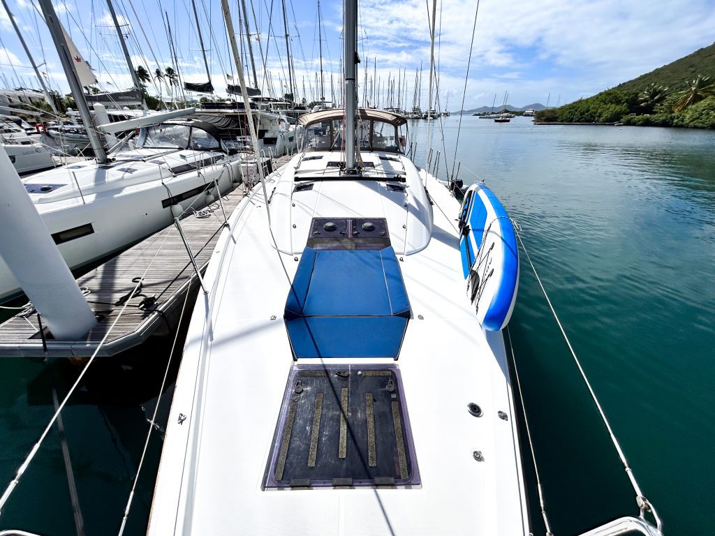Photo #12 - Jeanneau 54 - 3 cab. (Paradise Found) in Laguna Blu - 42781