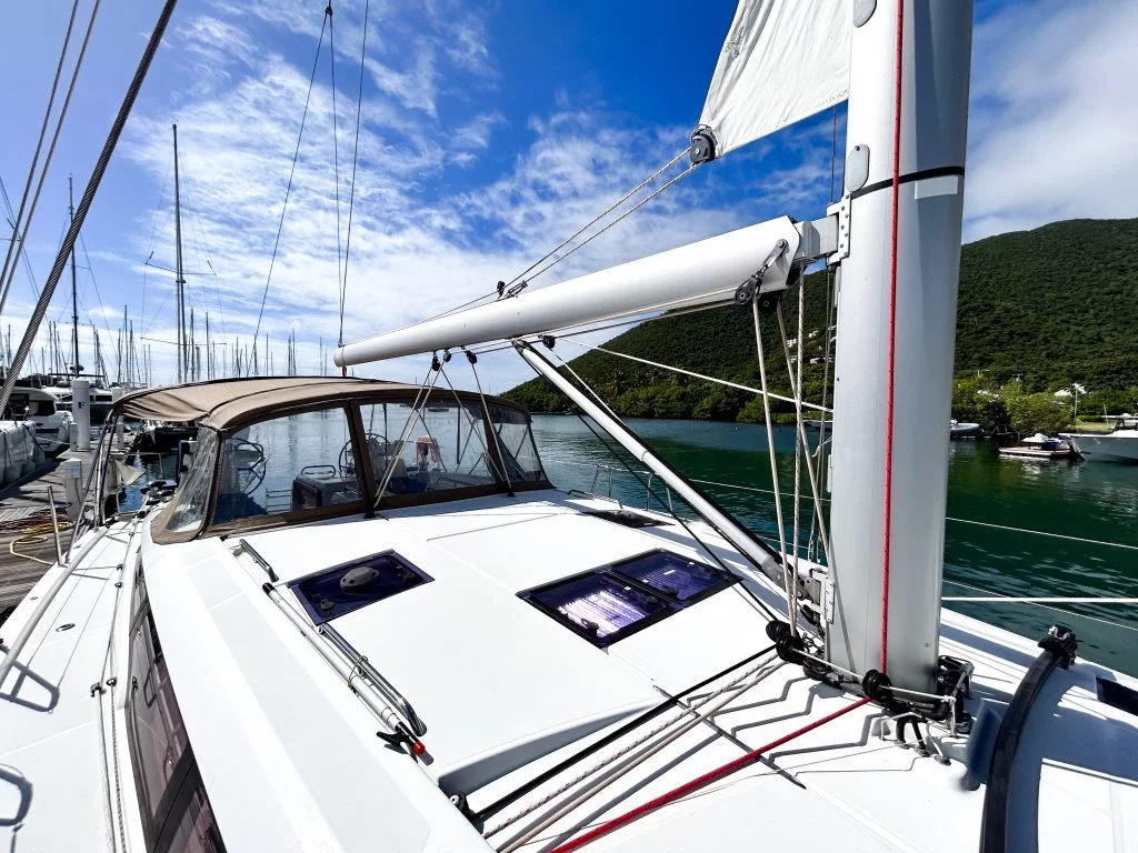 Jeanneau 54 - 3 cab. (Paradise Found)  - 12